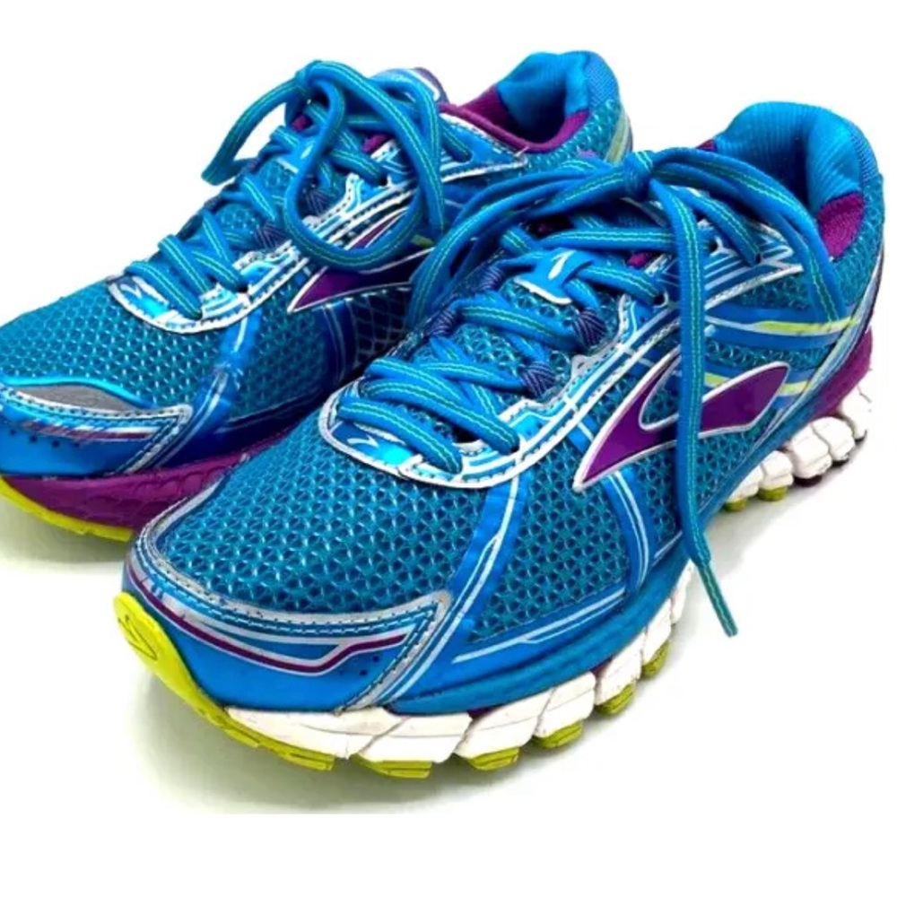 BROOKS Women’s USA Size 8 Adrenaline GTS 15 Teal Athletic Running Shoe Sneaker